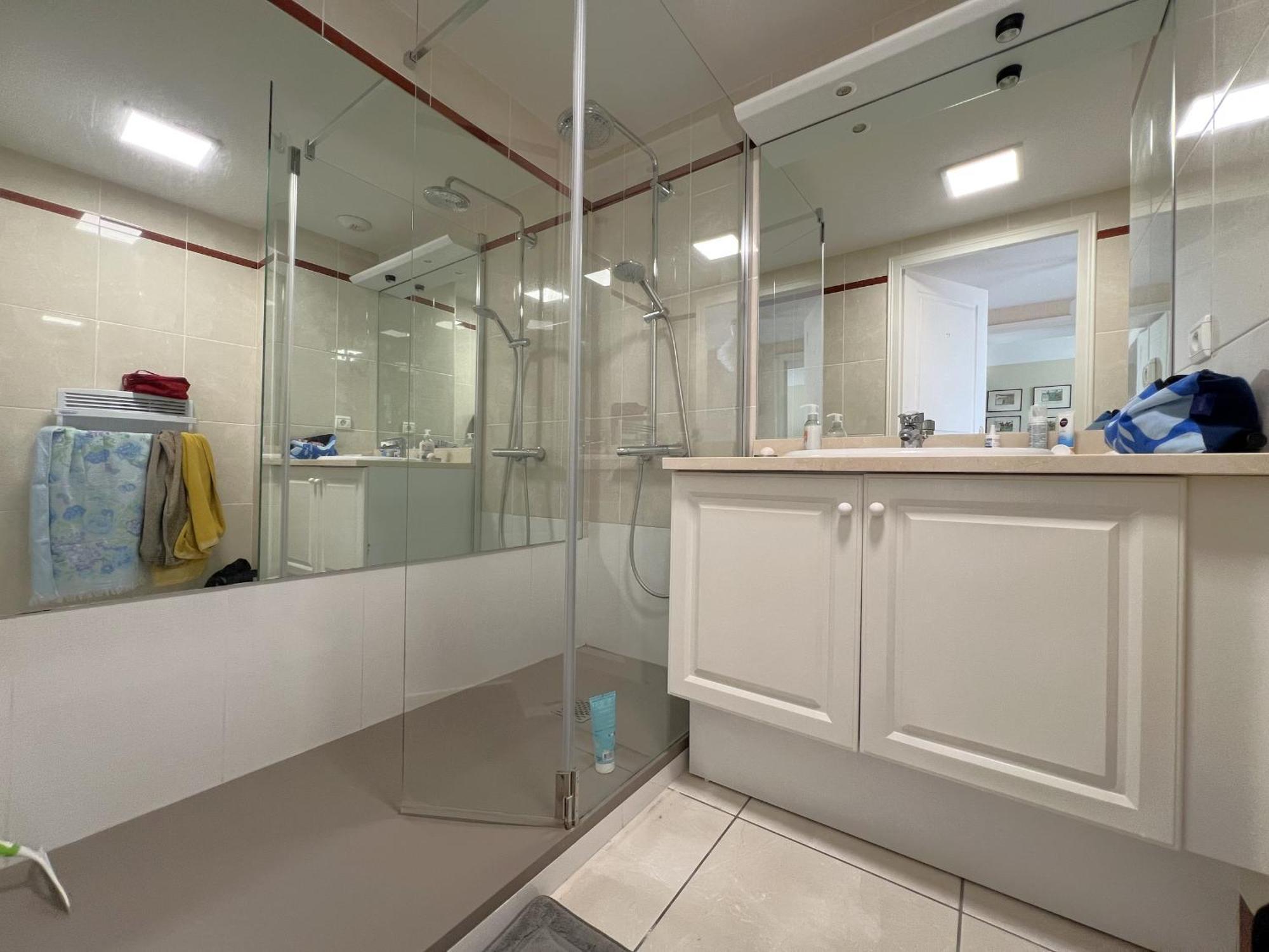 Appartement Avec Vue Bassin, Acces Plage, Parking Inclus - Fr-1-474-278